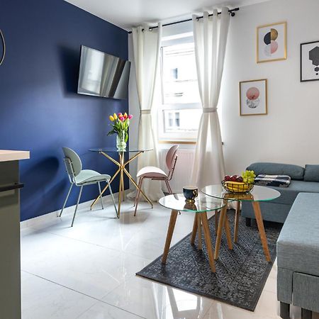 Moveen! Wynajem Apartamentow We Wroclawiu! 10 Minut Od Centrum Buitenkant foto