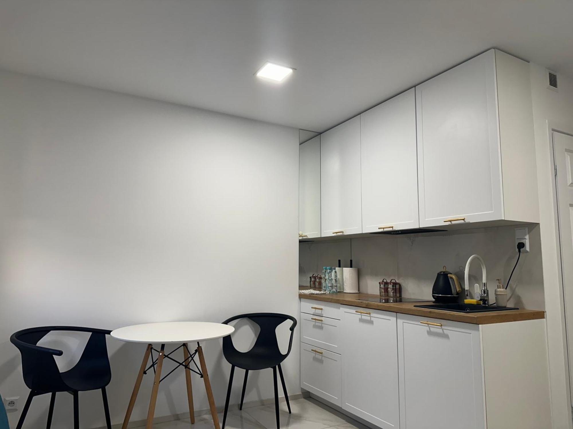 Moveen! Wynajem Apartamentow We Wroclawiu! 10 Minut Od Centrum Buitenkant foto