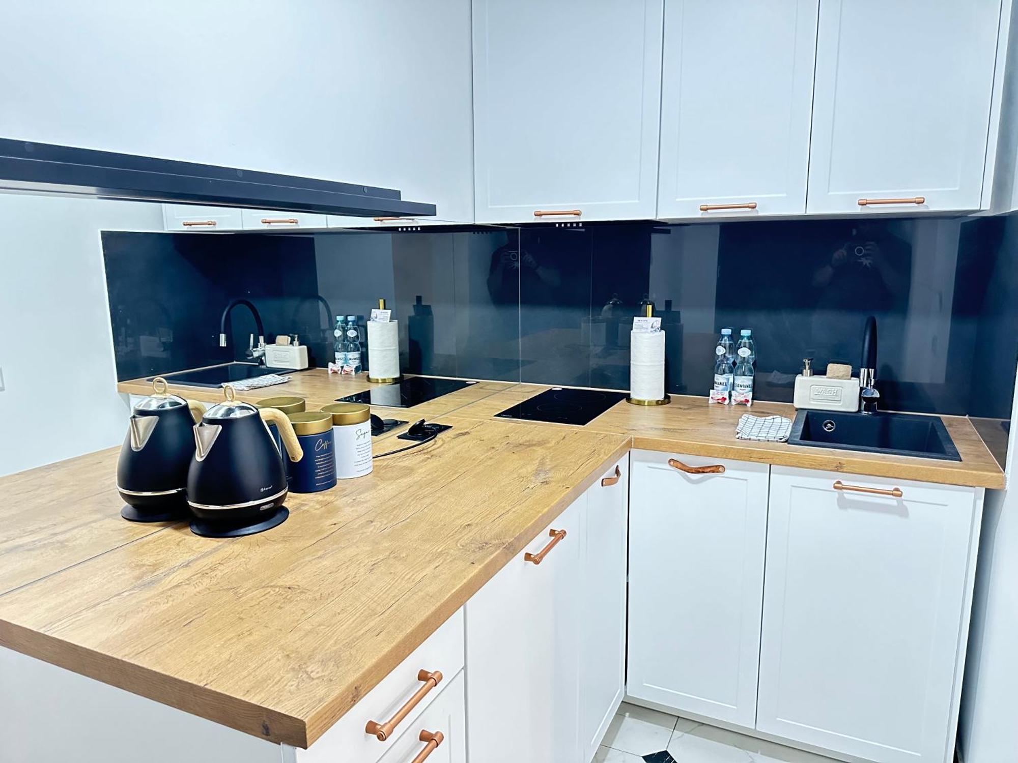 Moveen! Wynajem Apartamentow We Wroclawiu! 10 Minut Od Centrum Buitenkant foto